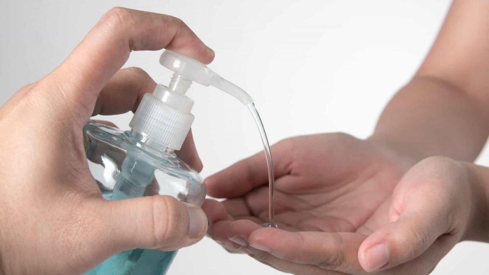 GEL DESINFETANTE, SIM OU NÃO? 4 FATOS A SABER PARA PREVENIR O CORONAVÍRUS - News Rondônia