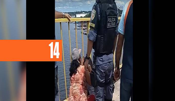 PASTORA FLAGRA MARIDO SAINDO DO REMULOS COM TRAVESTI E TENTA SE JOGAR DA PONTE RIO NEGRO EM MANAUS - News Rondônia