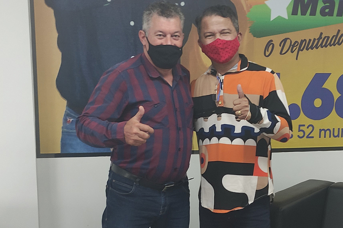 Deputado firma compromisso para revitalização de praça em Guajará-mirim - News Rondônia