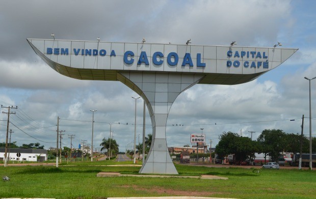 NOTA DE REPÚDIO DA CUT À PREFEITURA DE CACOAL - News Rondônia