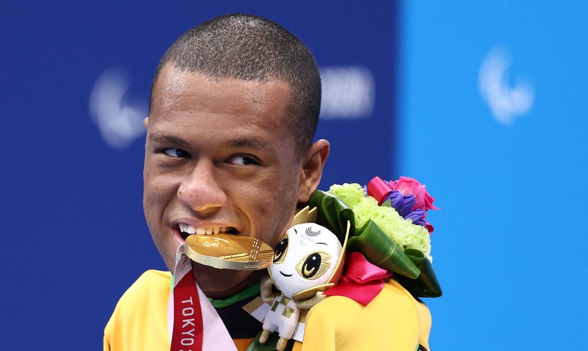 Brasil leva mais dois Ouros e um Bronze na natação em Tóquio - News Rondônia