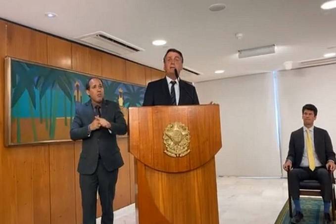 Bolsonaro indica que pode criar novos ministérios se Congresso destravar pautas de seu interesse - News Rondônia