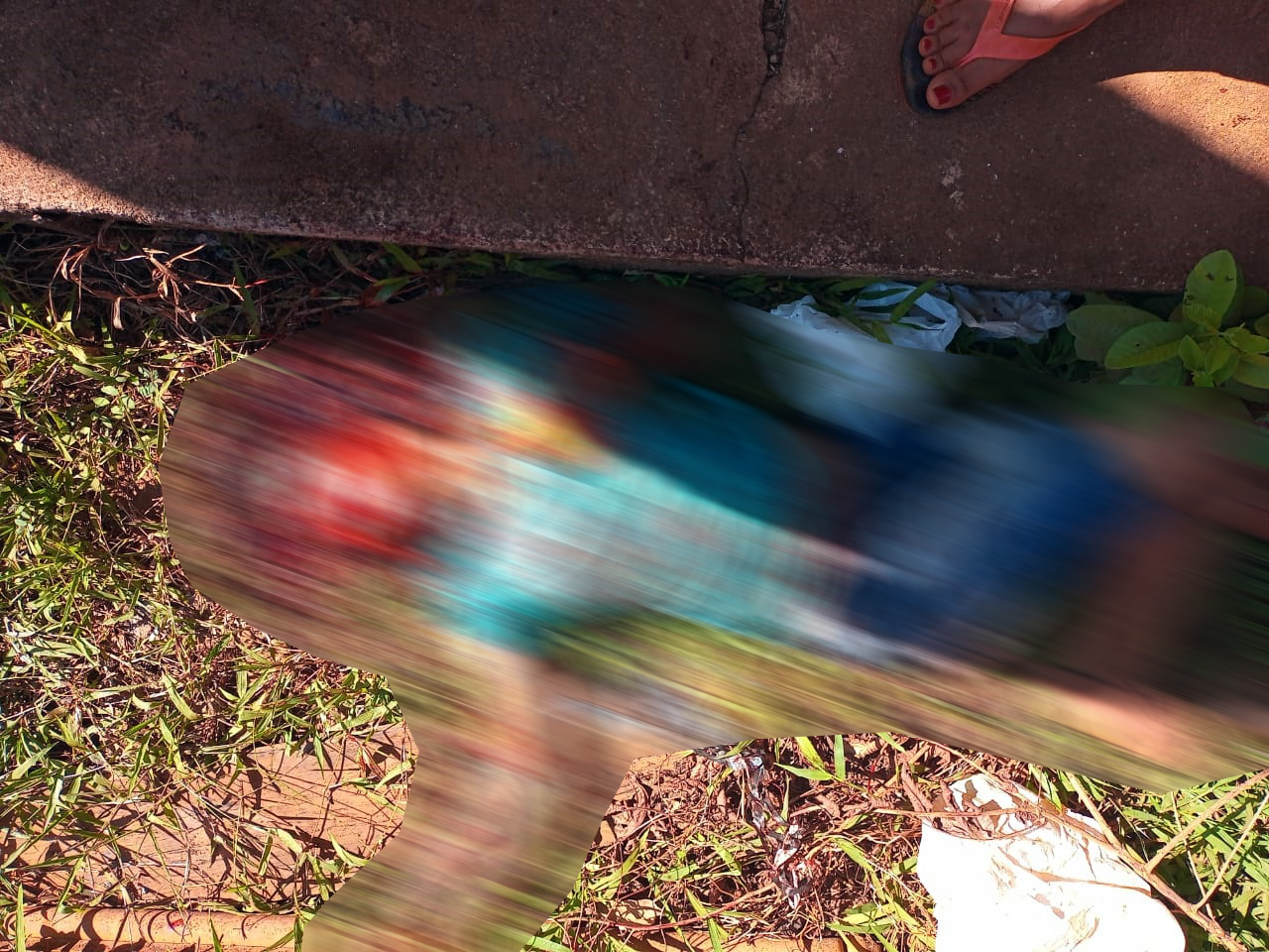 IDENTIFICADO - Jovem assassinado com tiros e pauladas por grupo criminoso na Linha 45 - News Rondônia