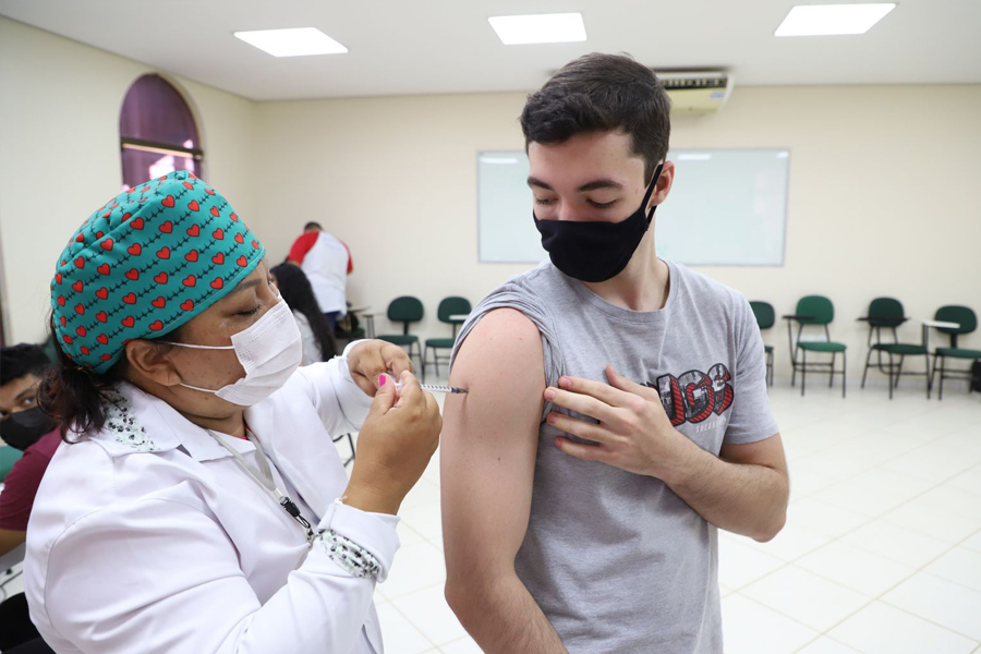 COVID-19 - Pessoas a partir de 19 anos já podem se vacinar em Porto Velho - News Rondônia