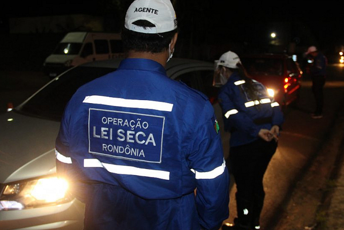 FIM DE SEMANA - Detran reforça fiscalização com ações da Operação Lei Seca para maior segurança no trânsito em Porto Velho e Cacoal - News Rondônia