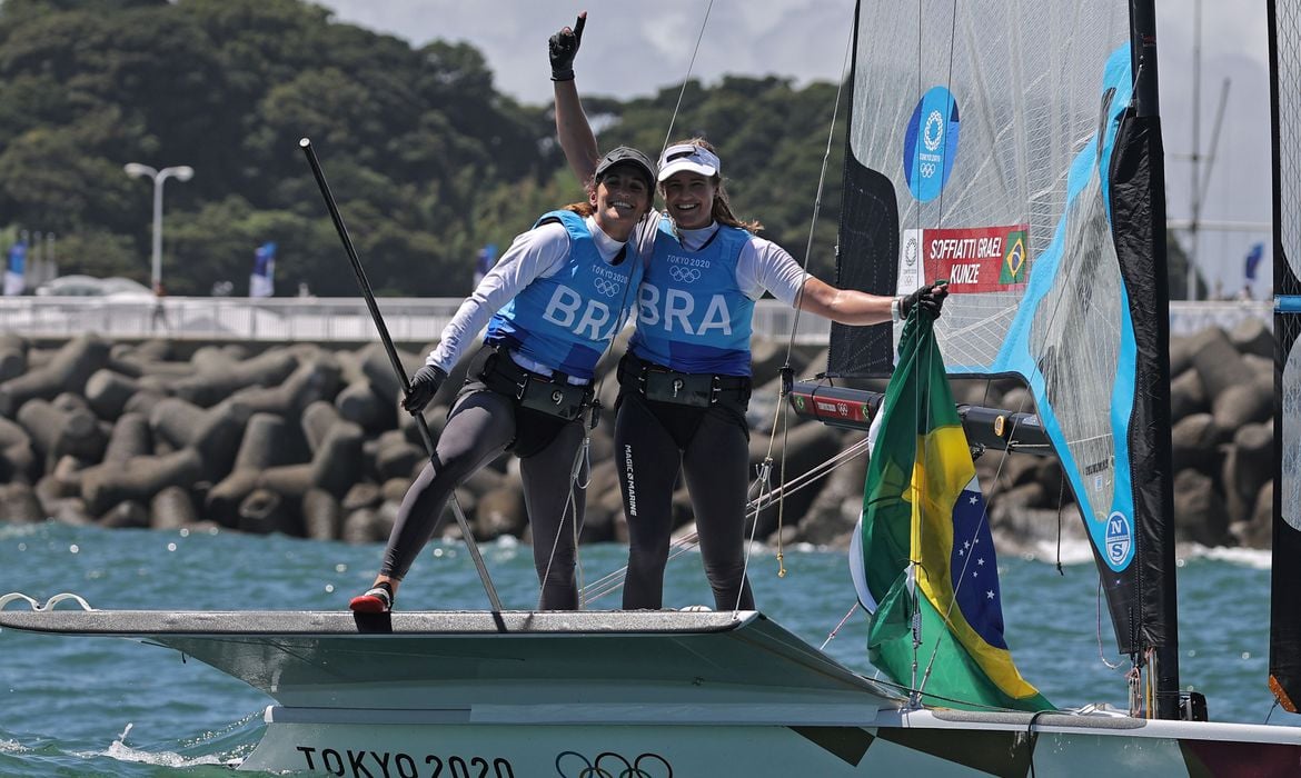 Martine Grael e Kahena Kunze são bicampeãs olímpicas na classe 49er FX - News Rondônia
