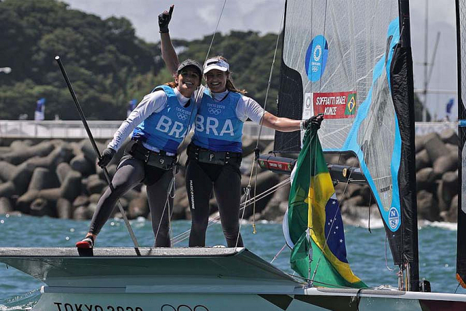 Martine Grael e Kahena Kunze são bicampeãs olímpicas na classe 49er FX - News Rondônia