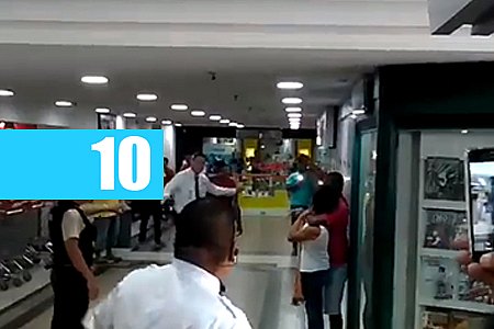 NO SHOPPING, MULHER É FEITA REFÉM POR SUSPEITO E DEIXA CLIENTES EM PÂNICO - VÍDEO - News Rondônia