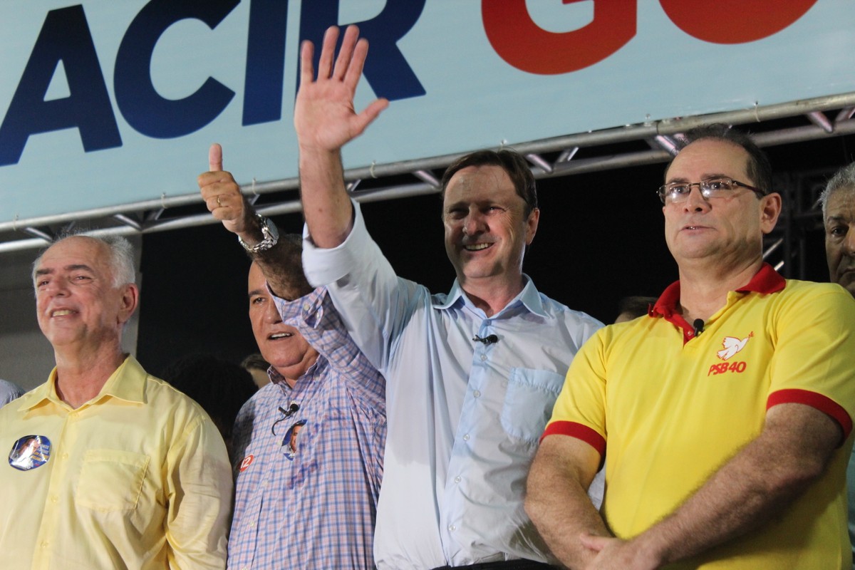 POLÍTICA & MURUPI: NA CONTRAMÃO DA GREVE DOS CAMINHONEIROS - News Rondônia
