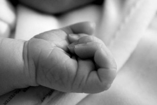 ZONA SUL - RECÉM NASCIDO MORRE AO DORMIR COM OS PAIS - News Rondônia