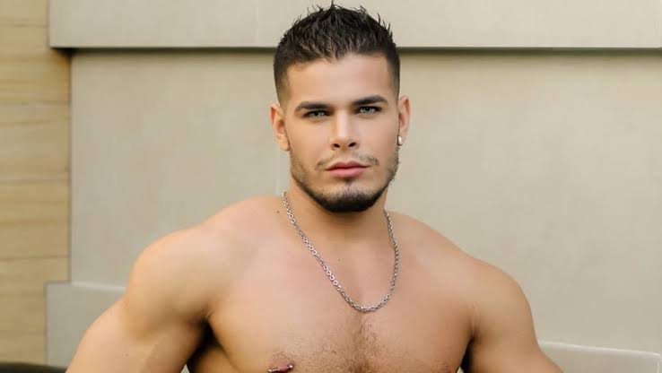 ATOR PORNÔ DIZ QUE QUEM TRANSA COM GENTE DO MESMO SEXO NÃO É GAY - News Rondônia