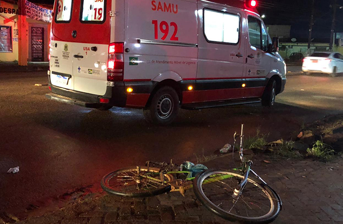 GRAVE: Ciclista é atropelado após entrar na frente de carro conduzido por homem não habilitado - News Rondônia
