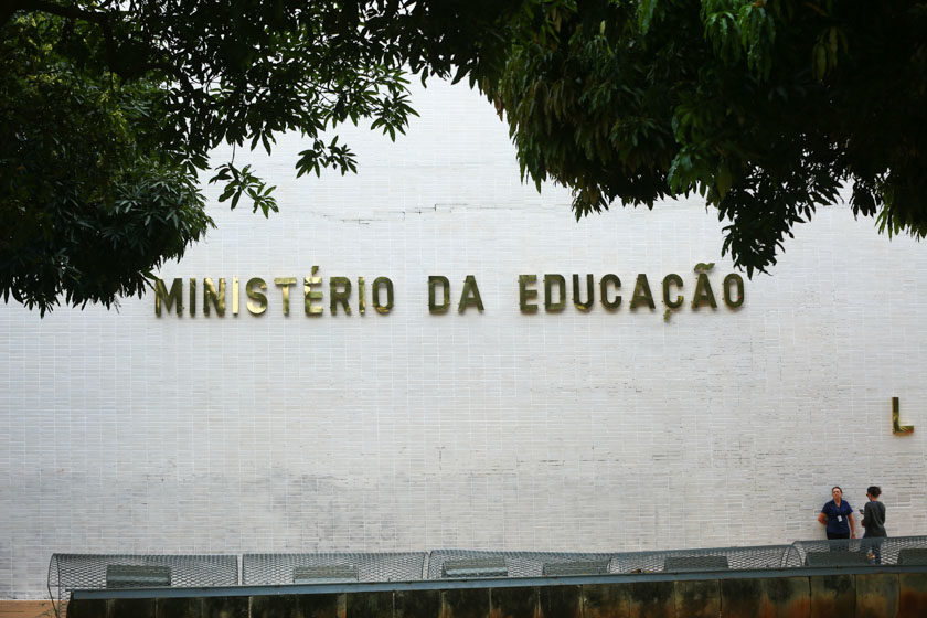 MEC ANUNCIA OFERTA DE INTERNET PARA MAIS 24,5 MIL ESCOLAS - News Rondônia
