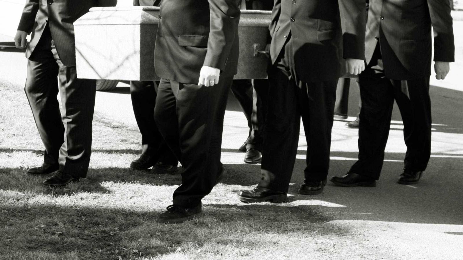 DONO DE FUNERÁRIA MATA HOMEM, PREPARA ENTERRO E É PRESO NA BAHIA - News Rondônia
