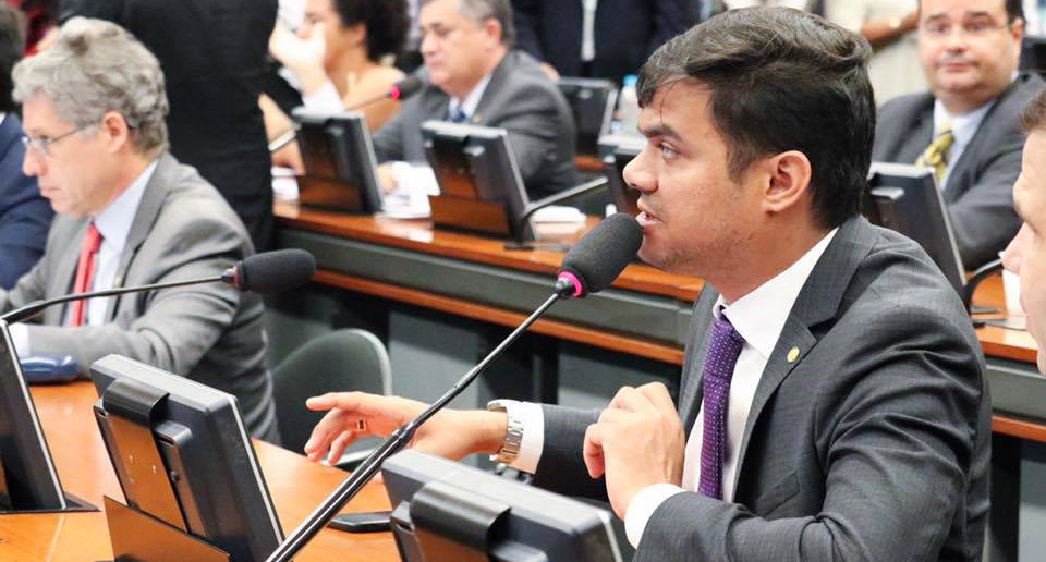 DE BRASÍLIA, EXPEDITO AVISA: 'COMEÇAMOS, HOJE, A DISCUSSÕES SOBRE REFORMA DA PREVIDÊNCIA NA CCJ - News Rondônia