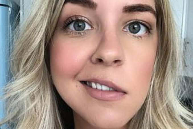 SURPRESA: MULHER SOFRE AVC AO RETIRAR TUMOR CEREBRAL E FACE FICA PARALISADA - News Rondônia