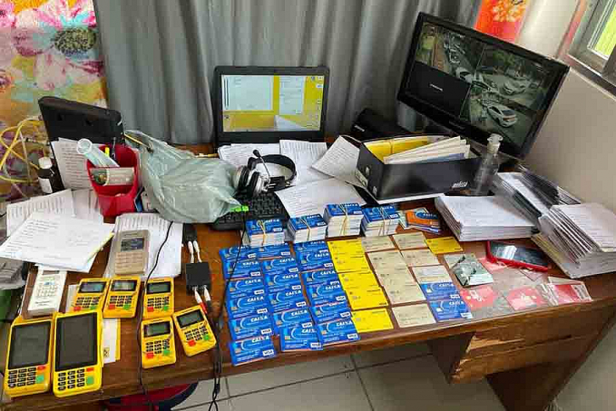 Polícia prende homem com mais de 2 mil cartões em central clandestina - News Rondônia