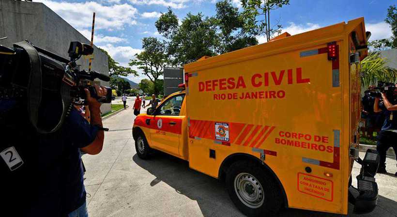 MORTO EM INCÊNDIO NO FLA, ZAGUEIRO ARTHUR VINÍCIUS FARIA 15 ANOS NO SÁBADO - News Rondônia