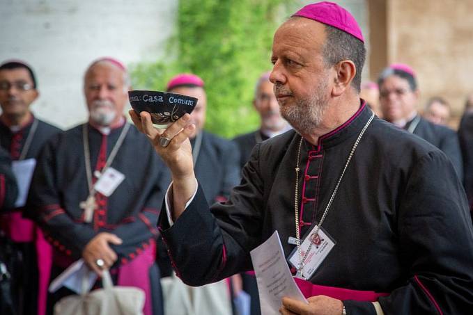 Covid-19: arcebispo Dom Roque Paloshi se recupera bem da doença - News Rondônia