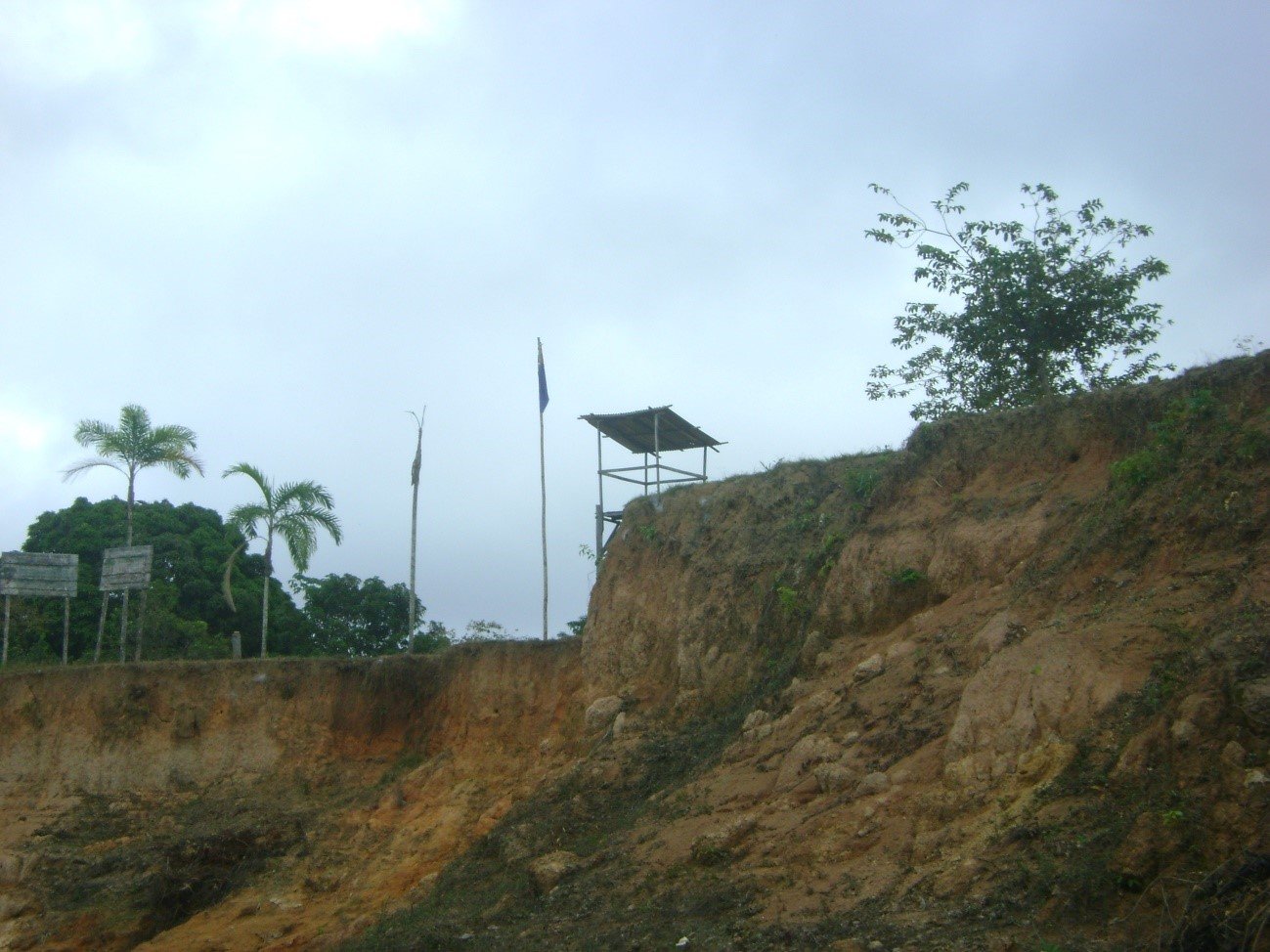 A cortina de silêncio - Por Marquelino Santana - News Rondônia