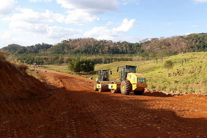 DER avança nos serviços para garantir segurança e trafegabilidade na região de Jaru - News Rondônia