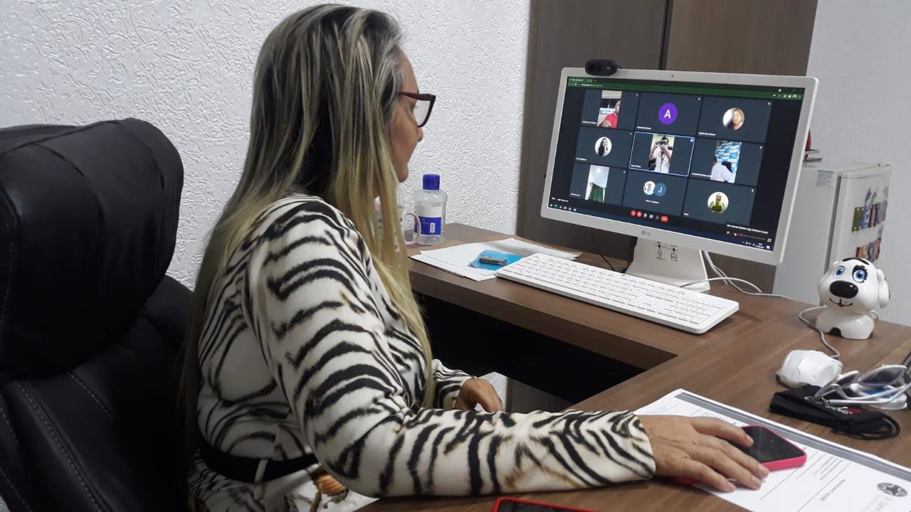 Vereadora Márcia Socorristas Animais participa de Audiência Pública que tratou a situação das famílias do bairro Porto Cristo - News Rondônia