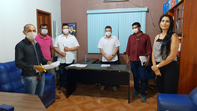 EM MEIO A PANDEMIA, VEREADORES DE ITAPUÃ DO OESTE QUEREM AUMENTAR SALÁRIOS EM ATÉ 100% - News Rondônia