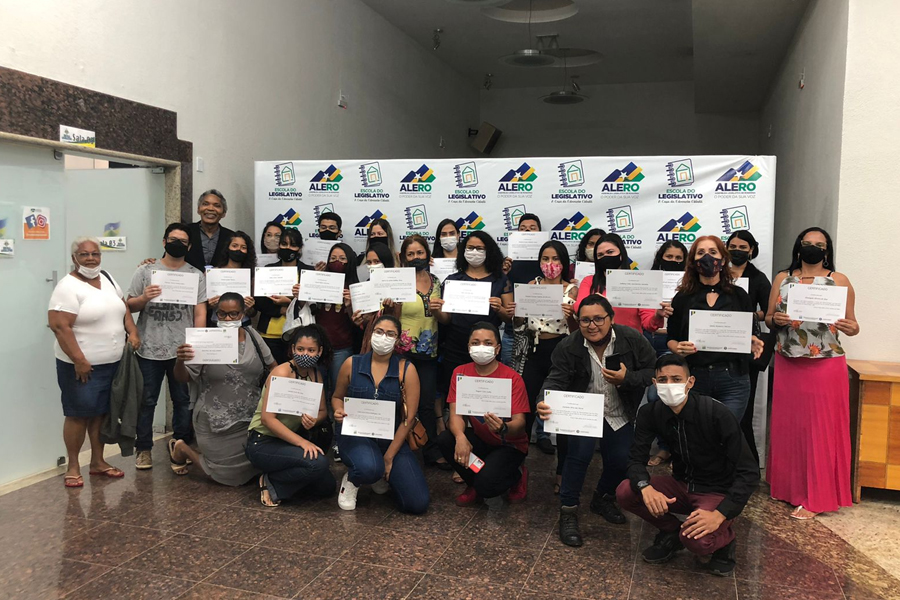Encerrados mais 4 cursos de outubro na Escola do Legislativo - News Rondônia