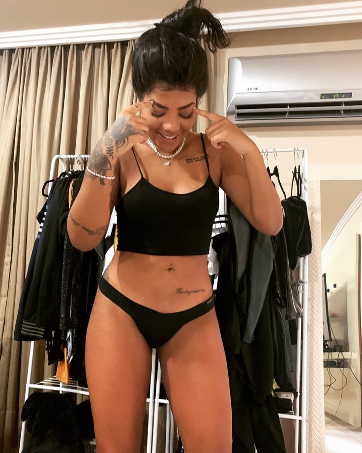 LUDMILLA ENLOUQUECE OS FÃS AO POSTAR FOTO DE CALCINHA: 'TÔ LOCONA' - News Rondônia
