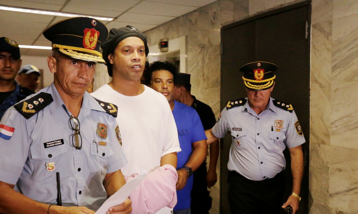 EM PRIMEIRA ENTREVISTA DESDE PRISÃO, RONALDINHO FALA EM SURPRESA - News Rondônia