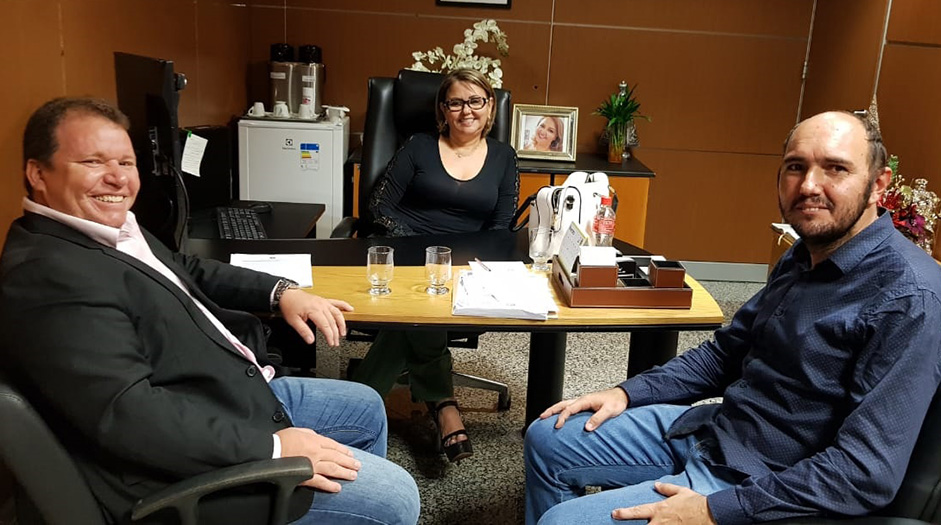DR NEIDSON COBRA SOLUÇÃO PARA PAGAMENTO DO TRANSPORTE ESCOLAR DE NOVA MAMORÉ - News Rondônia