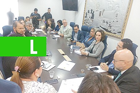 SECRETÁRIO BUSCA APOIO DA CÂMARA PARA RESOLVER SITUAÇÃO DO TRANSPORTE ESCOLAR - News Rondônia