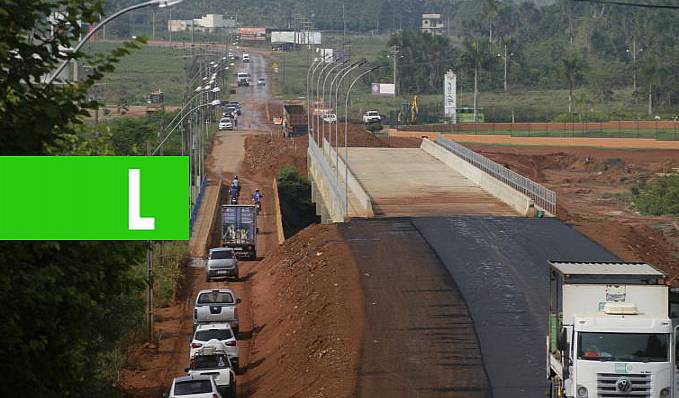 DESENVOLVIMENTO - Cabeceira da ponte sobre o rio Urupá, em Ji-Paraná, recebe asfaltamento - News Rondônia