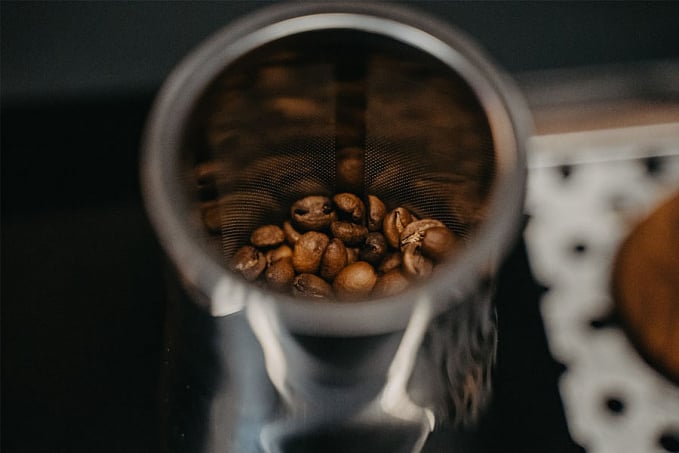 Quais são as vantagens em moer os grãos de café em casa? - News Rondônia