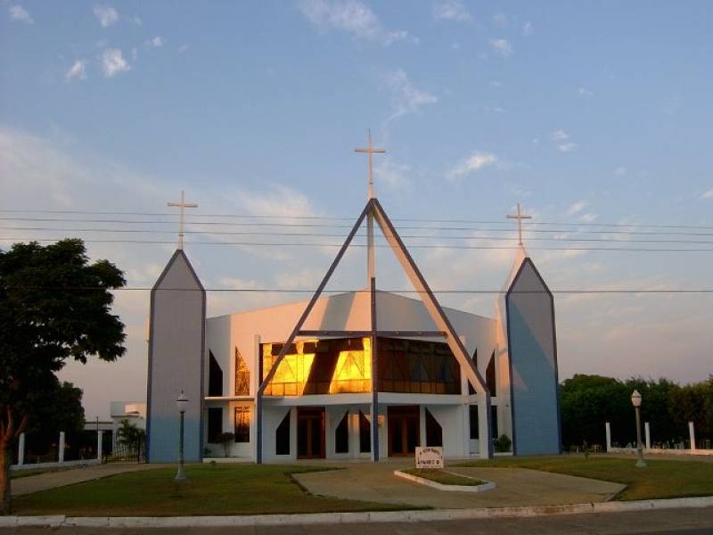 COM 12% DE ATEUS E SEM RELIGIÃO, VILHENA VÊ AUMENTAR O NÚMERO DE PESSOAS QUE SE AFASTAM DAS IGREJAS - News Rondônia