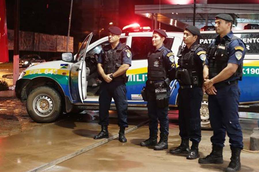 SEQUESTRO - Mulher pede socorro após ser mantida em cárcere e suspeitos são flagrados com drogas - News Rondônia