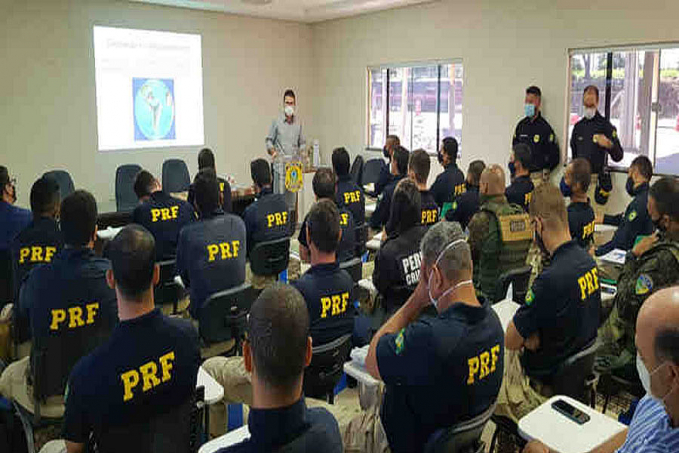 Juízes de Rondônia participam de Curso de Identificação e Fiscalização de Madeiras Comerciais na Amazônia - News Rondônia