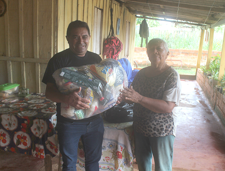 SINDICATO DOA MAIS DE 300 QUILOS DE ALIMENTOS EM PORTO VELHO - News Rondônia