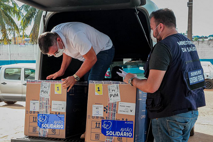 Rondônia recebe 17.550 doses de vacinas contra a covid-19; imunização contra a gripe acontece de forma paralela - News Rondônia