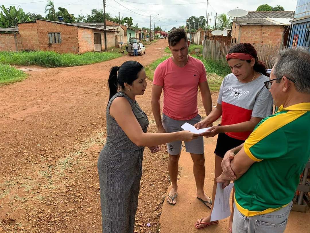 DESDE 2017, CRISTIANE LOPES COBRA MELHORIAS PARA A RUA IVAN MARROCOS - News Rondônia