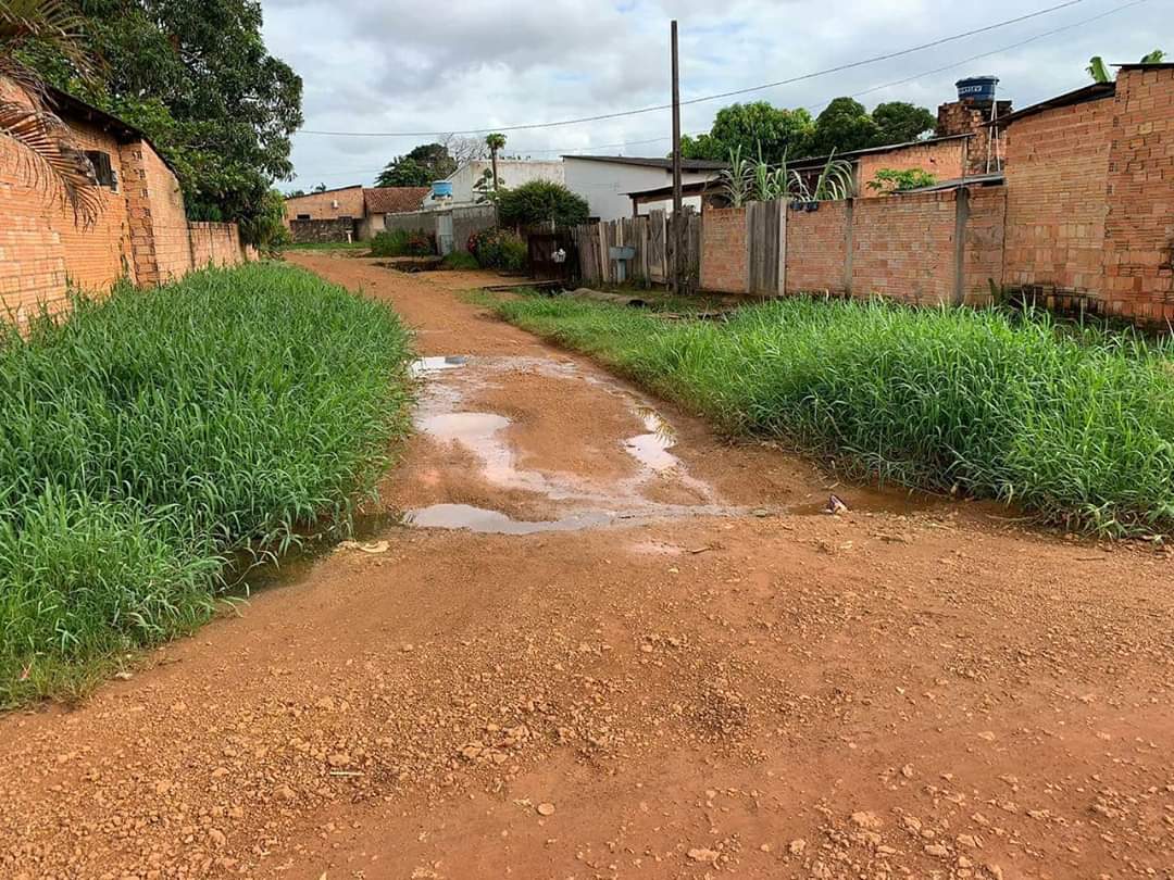 DESDE 2017, CRISTIANE LOPES COBRA MELHORIAS PARA A RUA IVAN MARROCOS - News Rondônia