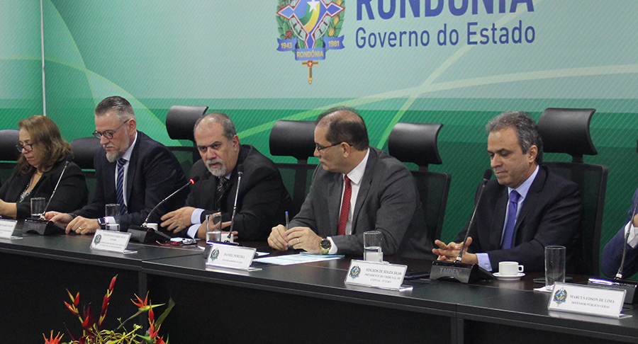 TJRO ASSINA TERMO DE ADESÃO AO PROGRAMA MULHER: VIVER SEM VIOLÊNCIA - News Rondônia