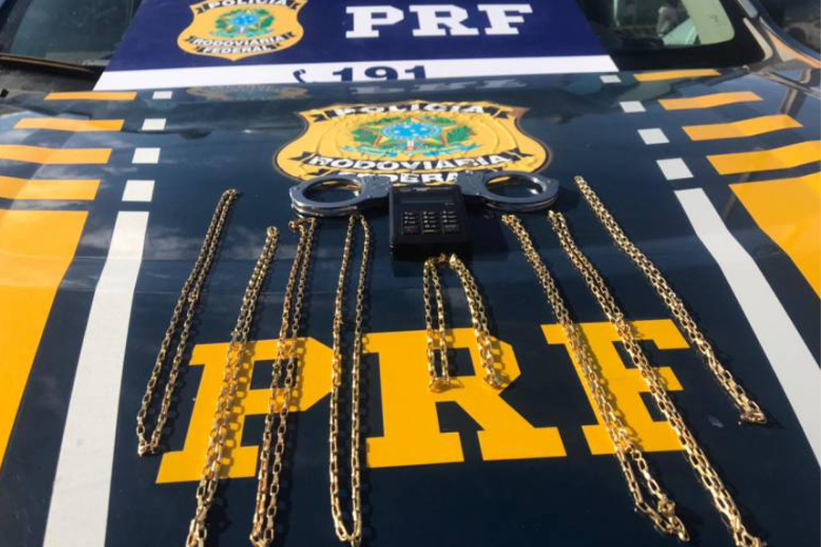 Em Vilhena, PRF prende três que confessaram ter aplicado golpes em cidades de RO vendendo semijoias como se fossem de ouro - News Rondônia