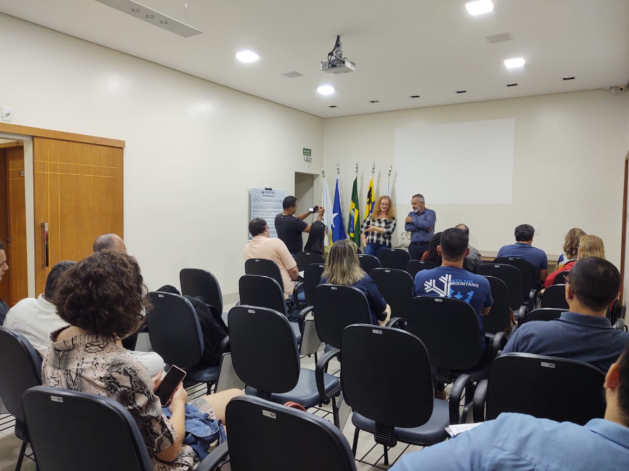 SINDICATOS DA SAÚDE SE UNEM E NÃO ASSINAM DOCUMENTO ARDILOSO ENVIADO PELA SESAU - News Rondônia