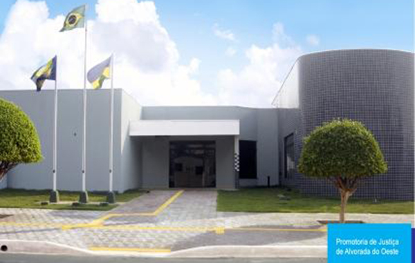 MP RECOMENDA AO MUNICÍPIO DE ALVORADA A SUSPENSÃO DE GRATIFICAÇÕES QUE ESTARIAM SENDO CONCEDIDAS INDEVIDAMENTE NA ÁREA DA EDUCAÇÃO - News Rondônia