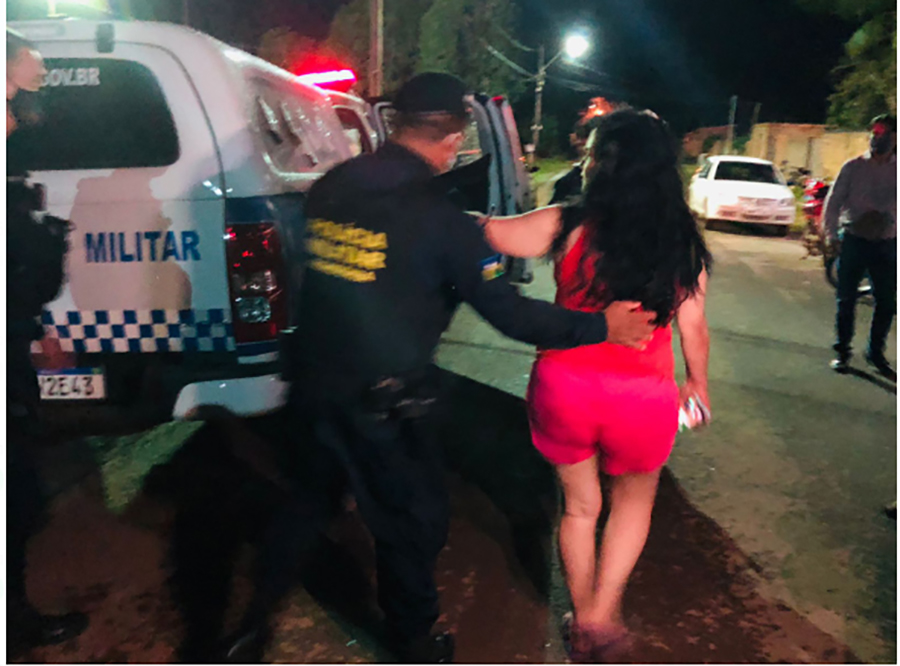 Mulher que matou marido a facadas na capital tinha a fama de ciumenta e já teria espancado a vítima - News Rondônia