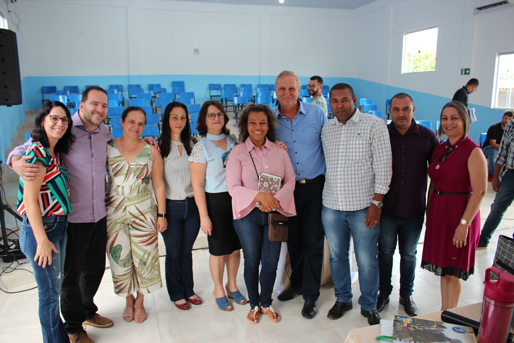 ADELINO FOLLADOR PARTICIPA DA ABERTURA DA SEMANA PEDAGÓGICA EM MONTE NEGRO - News Rondônia