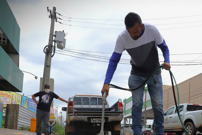 TRÁFEGO - Ruas e avenidas recapeadas recebem novas sinalizações de trânsito em Porto Velho - News Rondônia