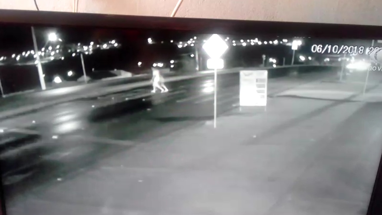 VÍDEO MOSTRA MOMENTO EM QUE CASAL É ATROPELADO E MORTO EM RODOVIA DE MT - News Rondônia