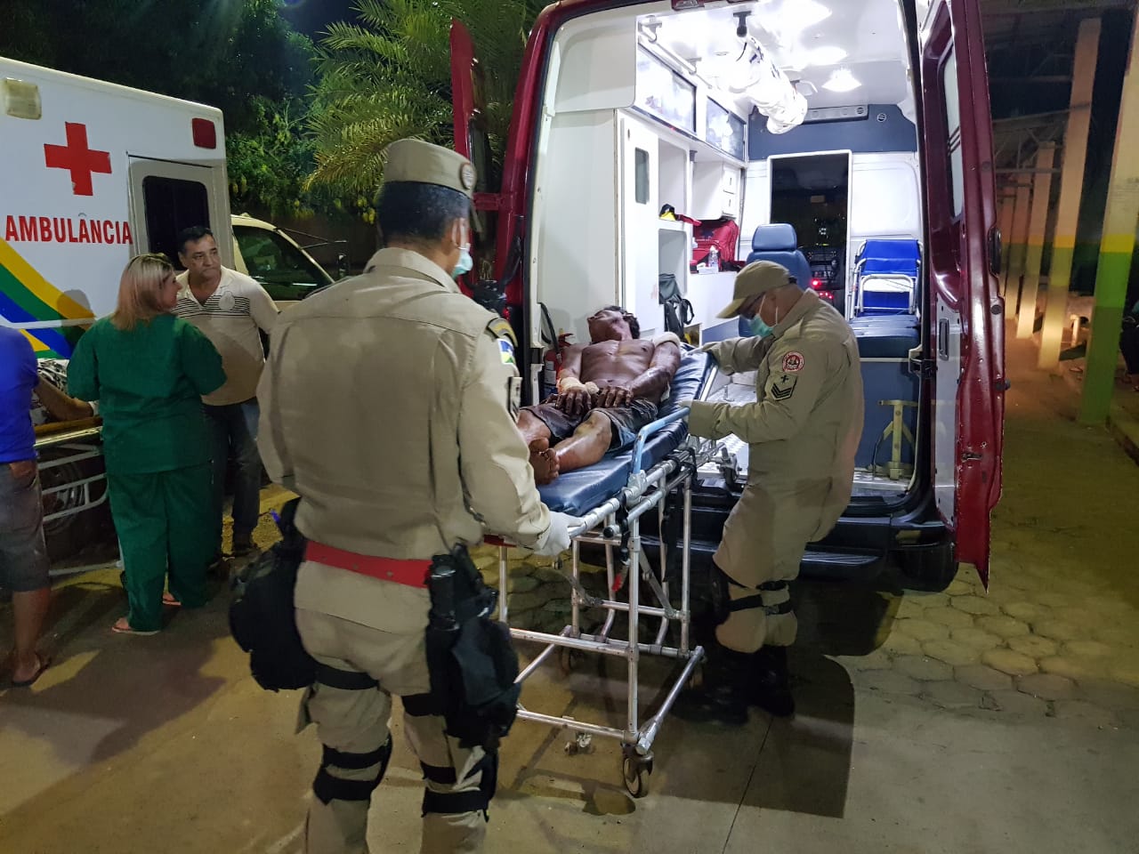 HOMEM É ATACADO A GOLPES DE FACÃO NA ZONA NORTE DA CAPITAL - News Rondônia